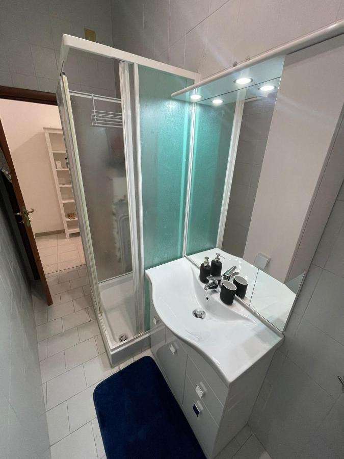 Апартаменти Valentina House Неаполь Екстер'єр фото